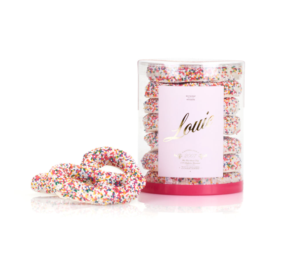 WHITE CHOCOLATE PRETZELS